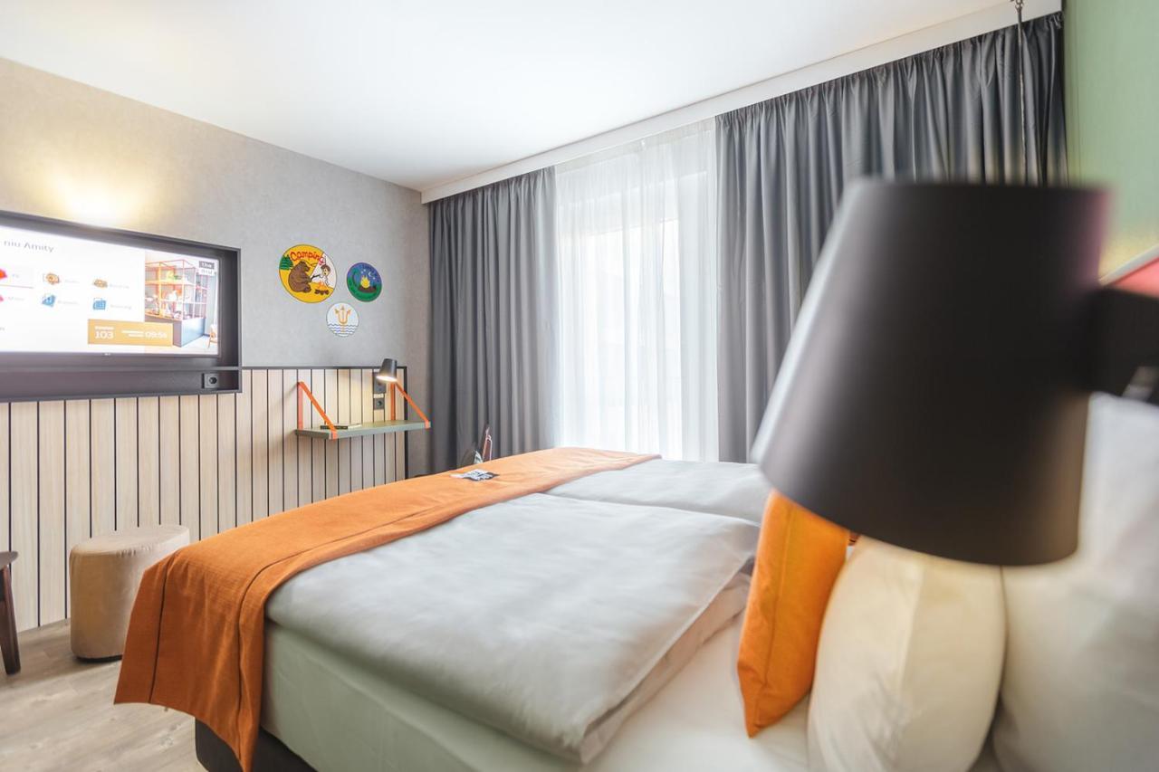 Holiday Inn - The Niu, Amity Potsdam By Ihg Экстерьер фото